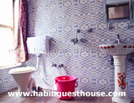 Habib Guest House Triple Beded Washroom
